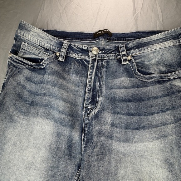 Fire & Rain Boyfriend Short Women's Plus 22 Mid Rise Stretch Bermuda Rhinestone - Picture 3 of 14